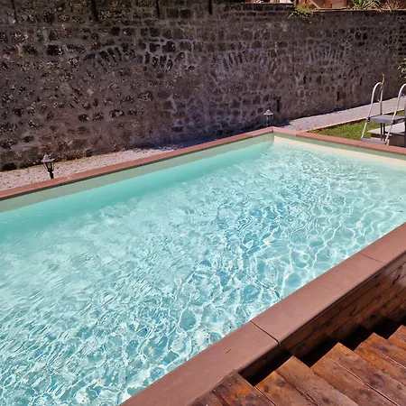 Fidanza House شقة